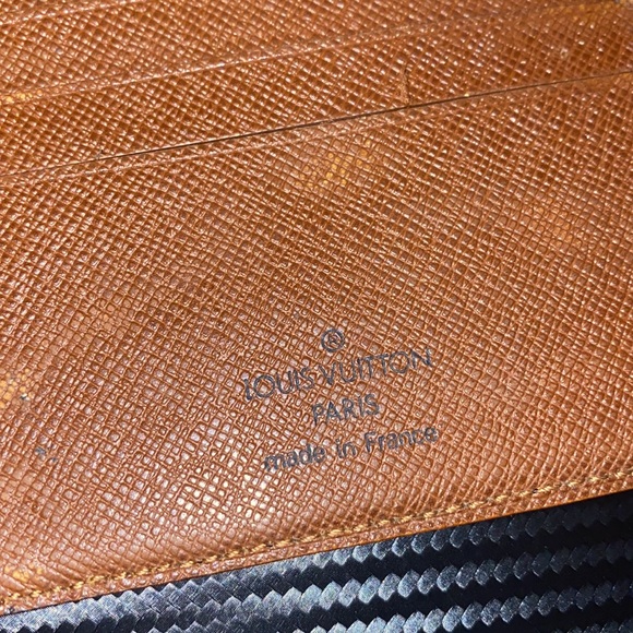 Louis Vuitton Multiple Wallet Monogram - Picture 3 of 6